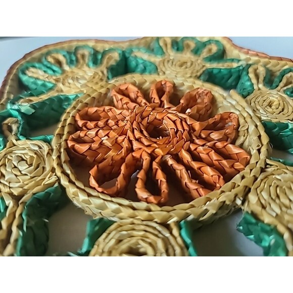 Vintage Woven Floral Trivet - Picture 8 of 10